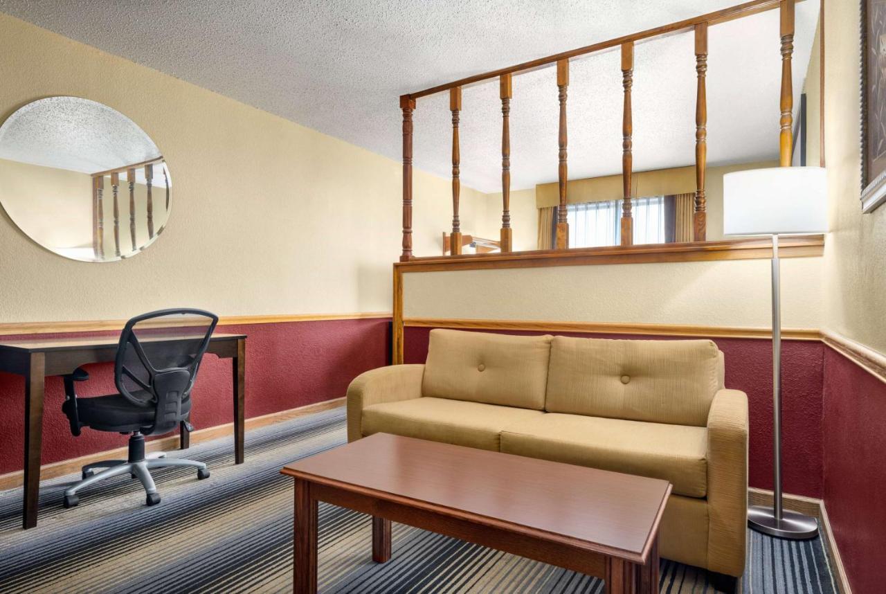 Super 8 By Wyndham Maysville Ky Экстерьер фото